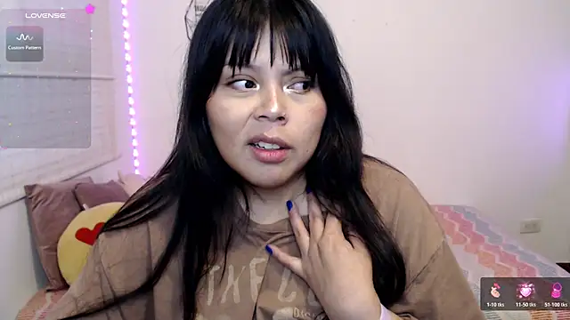 EllieMoonX online show from May 27, 2026, 11:13 pm