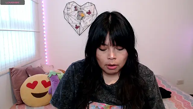 EllieMoonX online show from May 29, 2026, 10:30 pm