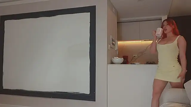 Snapshot of AbrilColls_ chatting on October 18, 2025, 2:03 am AbrilColls online show from October 18, 2025, 2:03 am