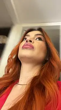 Snapshot of AbrilColls_ chatting on November 1, 2025, 11:40 pm AbrilColls online show from November 1, 2025, 11:40 pm