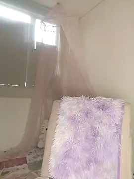 you yuyuu online show from November 11, 2025, 10:10 pm