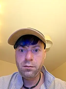 DelayedAnalog720 online show from November 13, 2025, 11:36 pm