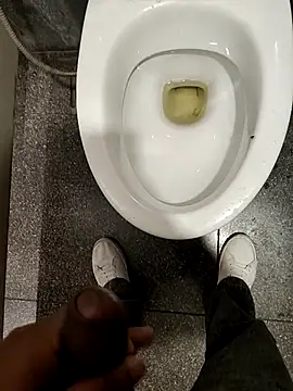 lexxymoron online show from December 4, 2025, 4:33 am