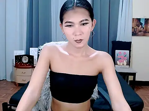 Alicia Morei online show from October 13, 2025, 4:01 am