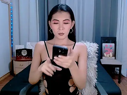 Alicia Morei online show from October 28, 2025, 5:55 am