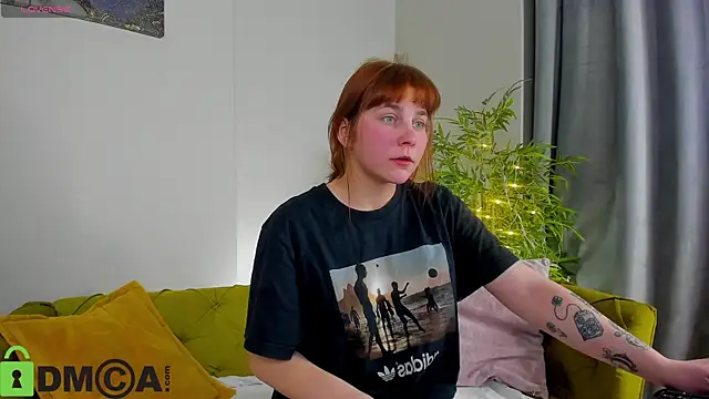 Rene Shine online show from November 30, 2025, 5:39 pm