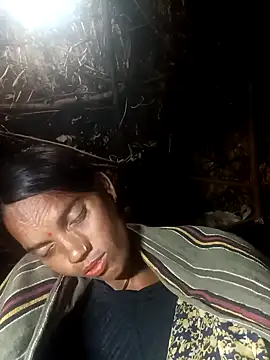 Snapshot of Cutsedi3 chatting on October 15, 2025, 10:54 pm Cutsedi3 online show from October 15, 2025, 10:54 pm