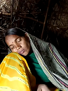 Snapshot of Cutsedi3 chatting on October 18, 2025, 11:38 pm Cutsedi3 online show from October 18, 2025, 11:38 pm