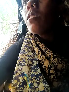 Snapshot of Cutsedi3 chatting on October 21, 2025, 11:00 am Cutsedi3 online show from October 21, 2025, 11:00 am