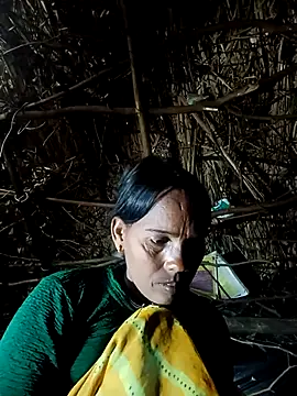 Snapshot of Cutsedi3 chatting on October 22, 2025, 11:26 pm Cutsedi3 online show from October 22, 2025, 11:26 pm