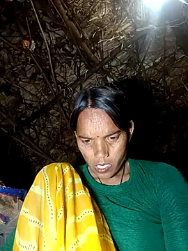 Snapshot of Cutsedi3 chatting on October 30, 2025, 10:43 pm Cutsedi3 online show from October 30, 2025, 10:43 pm