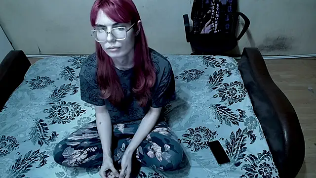 Lizochka1337 online show from November 3, 2025, 6:09 pm