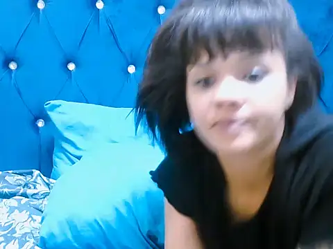 Snapshot of Sweetcaramel88 chatting on October 14, 2025, 4:19 pm Sweetcaramel88 online show from October 14, 2025, 4:19 pm