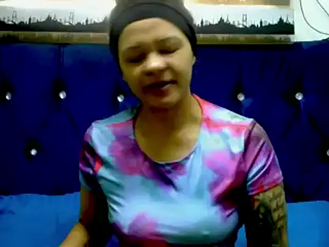 Snapshot of Sweetcaramel88 chatting on November 2, 2025, 4:37 am Sweetcaramel88 online show from November 2, 2025, 4:37 am