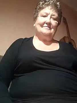 Katherine735 online show from December 4, 2025, 8:06 pm