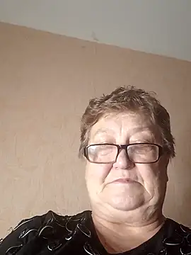 Katherine735 online show from December 16, 2025, 4:34 pm