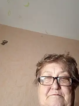 Katherine735 online show from January 9, 2026, 11:28 pm