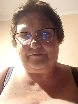 Katherine735 online show from July 1, 2026, 8:52 pm