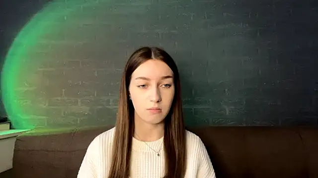 LingNikkel online show from October 30, 2025, 10:06 am