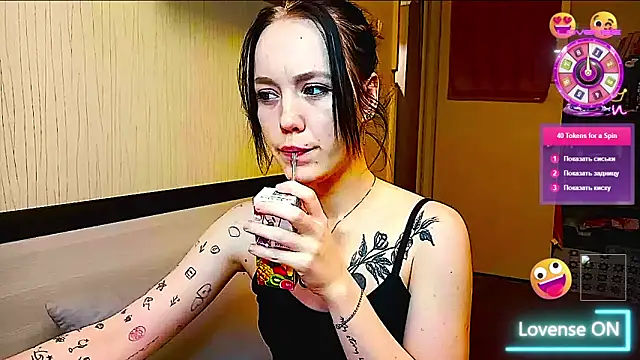 JennyRass online show from May 14, 2026, 7:09 pm
