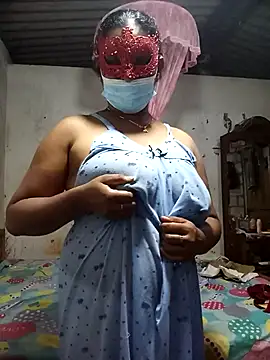 HarshiStar7 online show from October 27, 2025, 2:32 pm