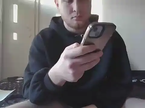 Snapshot of grantttt56 chatting on April 16, 2026, 5:25 pm grantttt56 online show from April 16, 2026, 5:25 pm