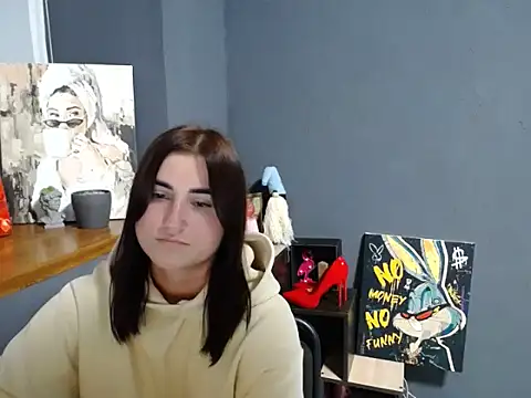 Snapshot of Flower_mary chatting on October 16, 2025, 7:09 am Flower mary online show from October 16, 2025, 7:09 am