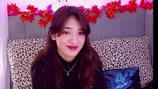 Snapshot of ArielLoove chatting on October 26, 2025, 11:05 am ArielLoove online show from October 26, 2025, 11:05 am