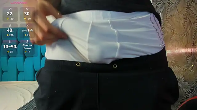 Snapshot of Tyler__Colt chatting on October 24, 2025, 6:59 pm Tyler Colt online show from October 24, 2025, 6:59 pm