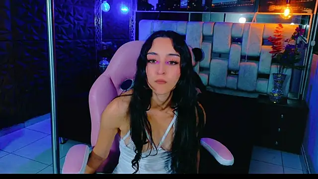 Snapshot of Donna_Flor chatting on October 15, 2025, 2:44 am Donna Flor online show from October 15, 2025, 2:44 am