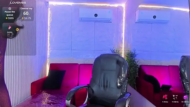 HasleyCarter online show from December 13, 2025, 10:59 pm