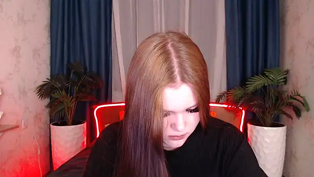 Musegirl online show from December 3, 2025, 1:35 am