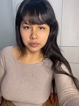 Snapshot of SweetieMariana chatting on October 25, 2025, 11:32 pm SweetieMariana online show from October 25, 2025, 11:32 pm