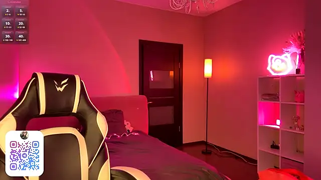 EvaPeace online show from March 1, 2026, 8:22 pm