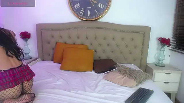 Adara Ferrara online show from February 26, 2026, 5:50 am