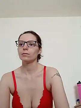 labellerose online show from June 24, 2026, 9:41 am