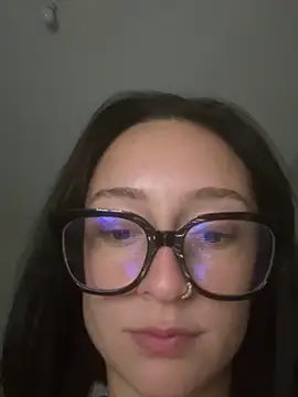 honeymalou online show from November 2, 2025, 10:23 pm