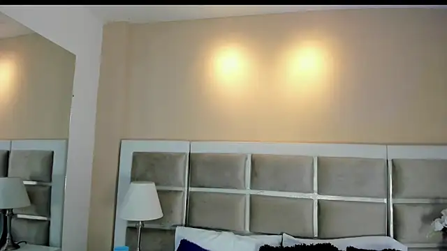 Adhara adams18 online show from November 2, 2025, 11:45 am