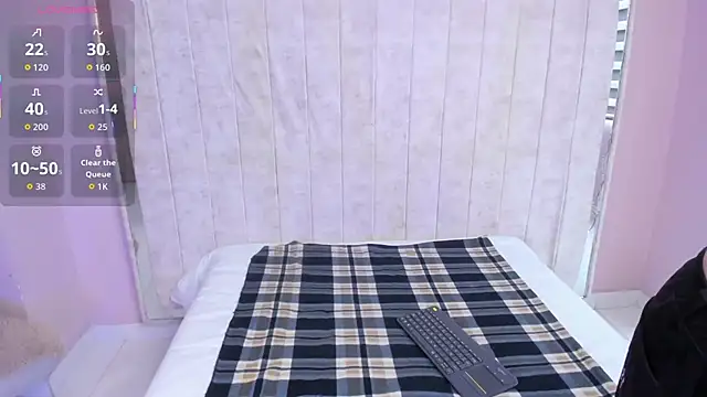 Lisa Preggycharm online show from October 28, 2025, 1:58 pm