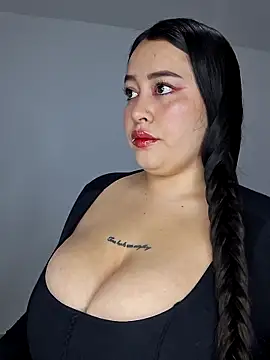 Stefani02 online show from November 5, 2025, 2:50 pm