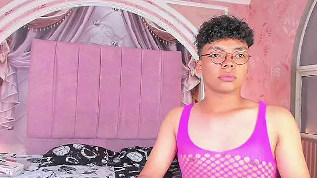 DirtyMike69  online show from October 18, 2025, 3:09 am