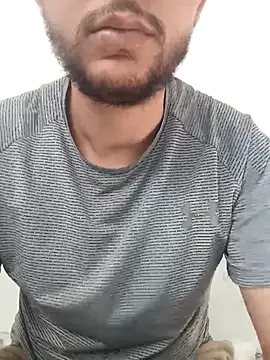 Snapshot of Arabeman300 chatting on October 17, 2025, 10:07 am Arabeman300 online show from October 17, 2025, 10:07 am