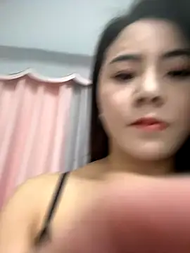  guoguo  online show from October 22, 2025, 3:29 am