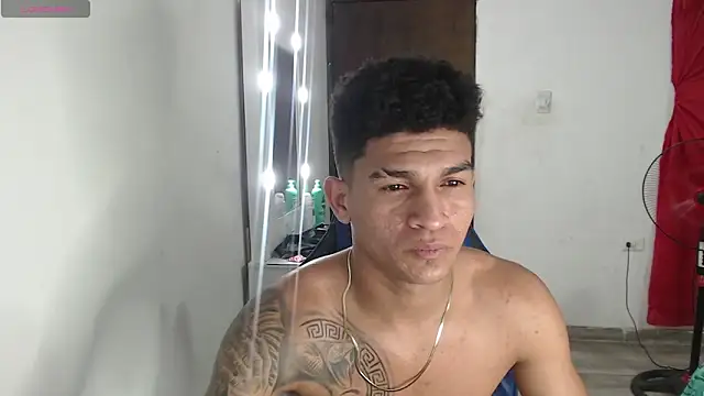 Angel LatinGuy online show from October 13, 2025, 6:02 am