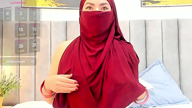 Snapshot of _naylaa_ chatting on October 31, 2025, 3:29 am naylaa online show from October 31, 2025, 3:29 am