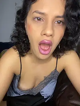 Biaaxxxsexy online show from November 1, 2025, 8:11 pm