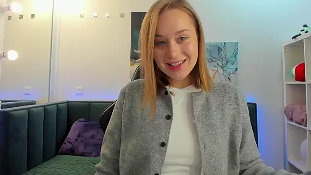 Melissa new22 online show from October 27, 2025, 11:52 pm