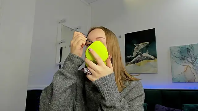 Melissa new22 online show from December 22, 2025, 11:46 pm