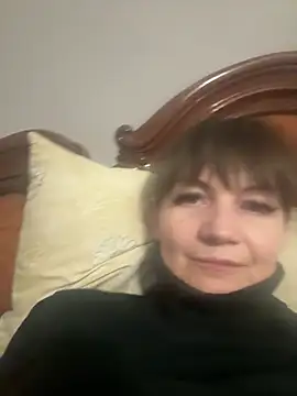 Butterfly8385 online show from April 10, 2026, 8:02 pm