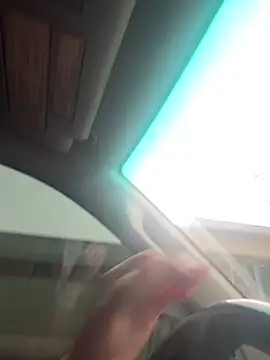 Butterfly8385 online show from April 18, 2026, 8:29 am